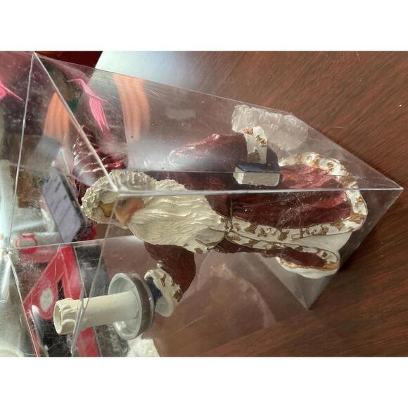 Nantucket Santa clause holding candle figure - Picture 2 of 6